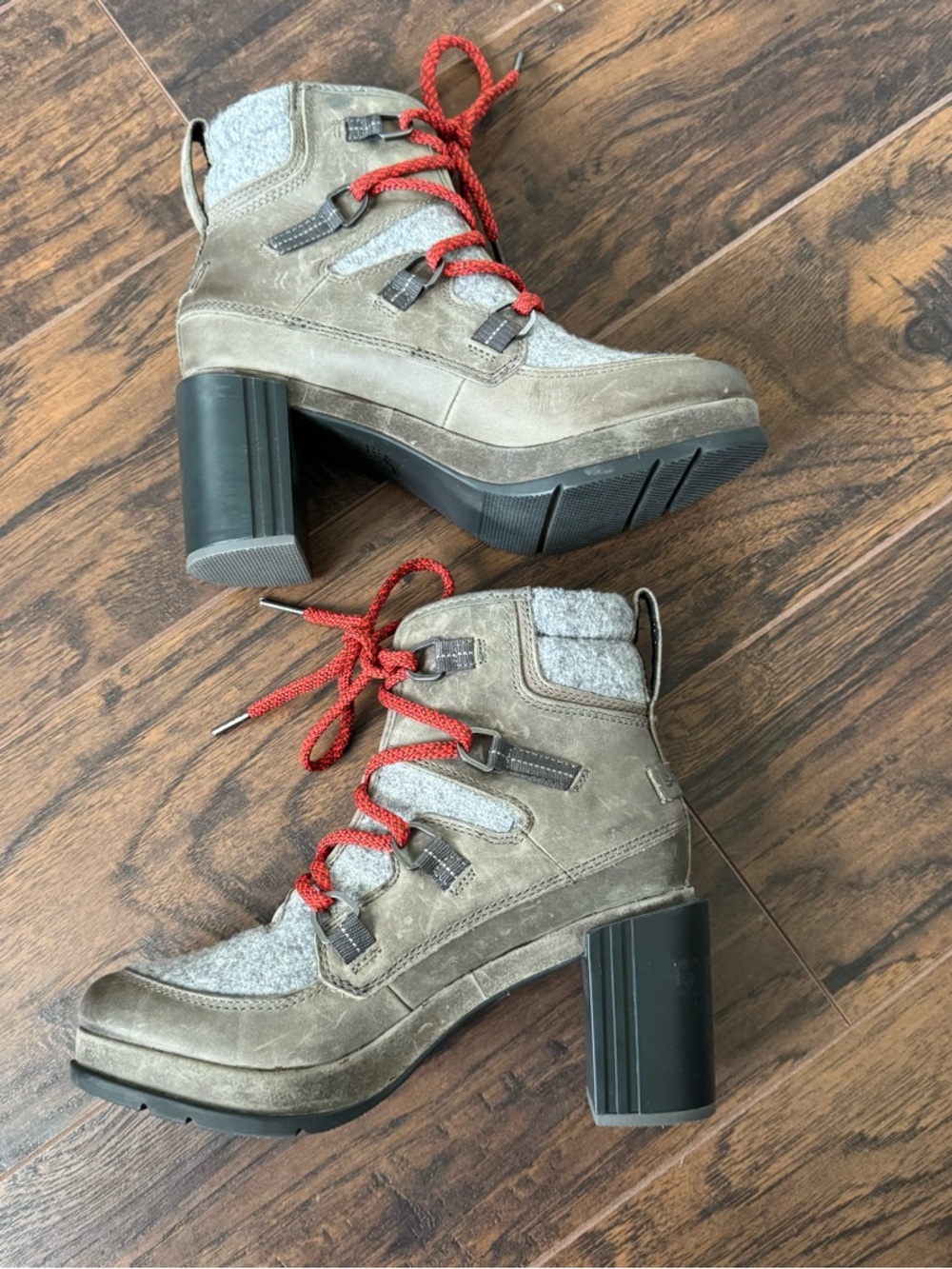 Sorel Size 8 Blake Lace Up Bootie Quarry Gray - Picture 7 of 9